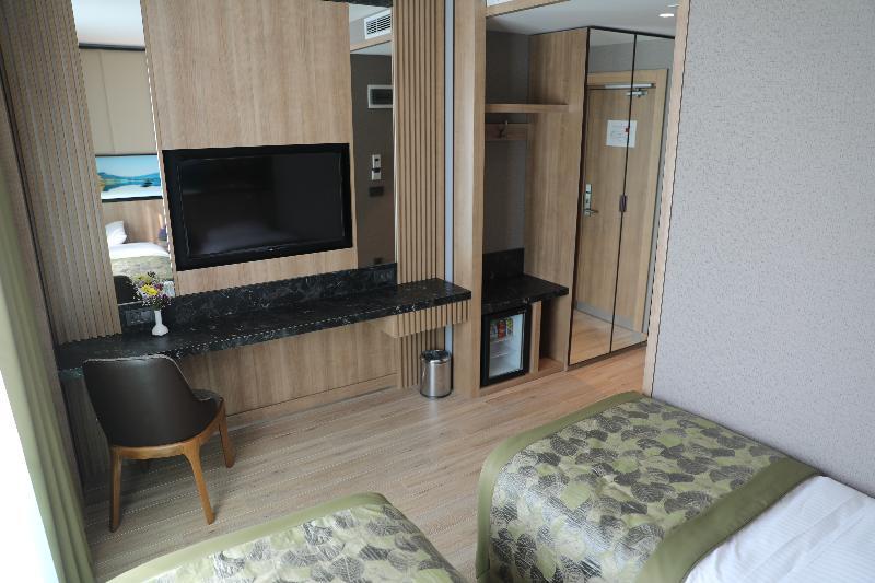 Radar Hotel Стамбул Екстер'єр фото