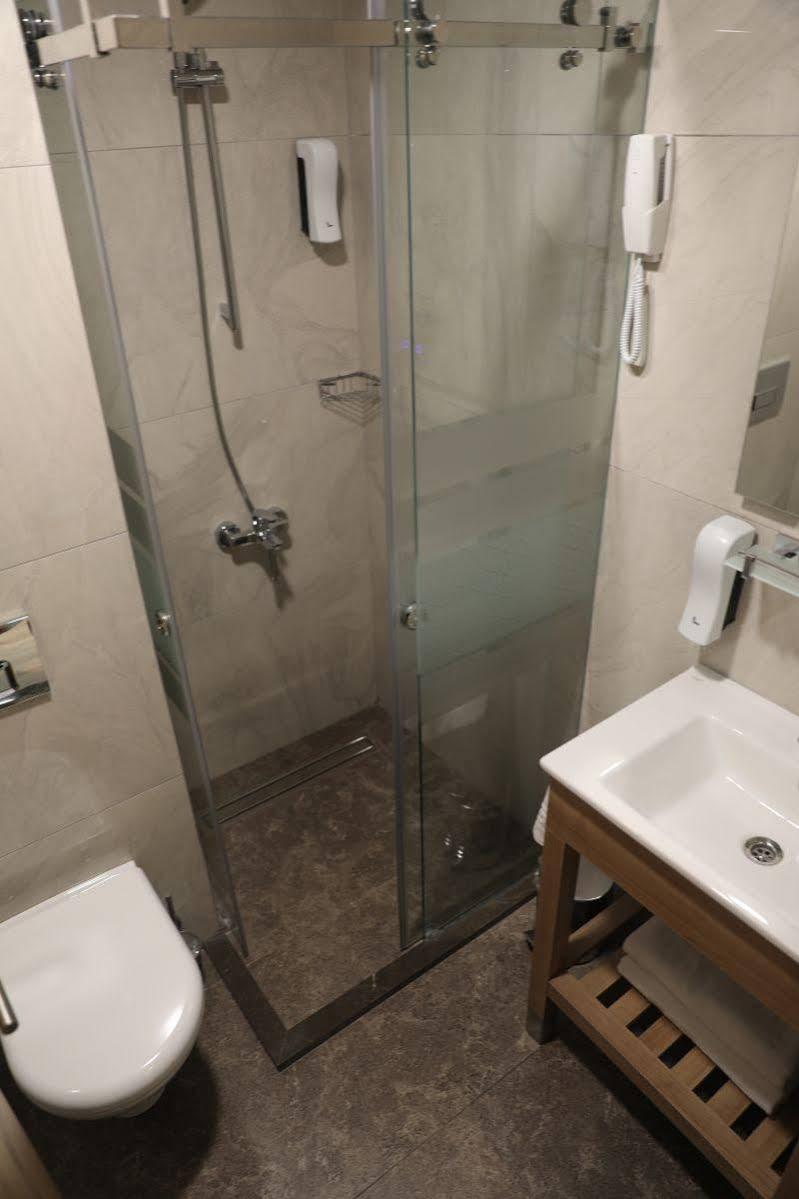 Radar Hotel Стамбул Екстер'єр фото