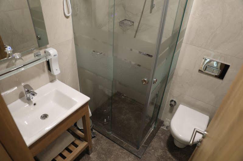 Radar Hotel Стамбул Екстер'єр фото