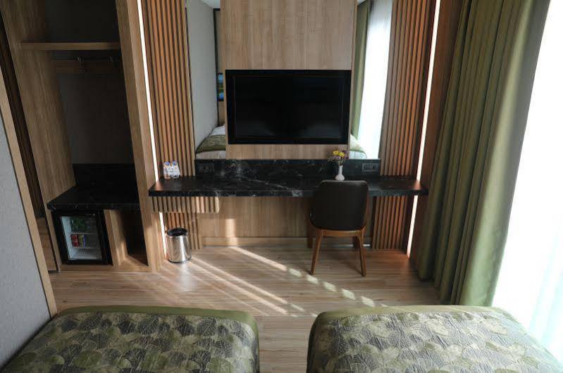 Radar Hotel Стамбул Екстер'єр фото